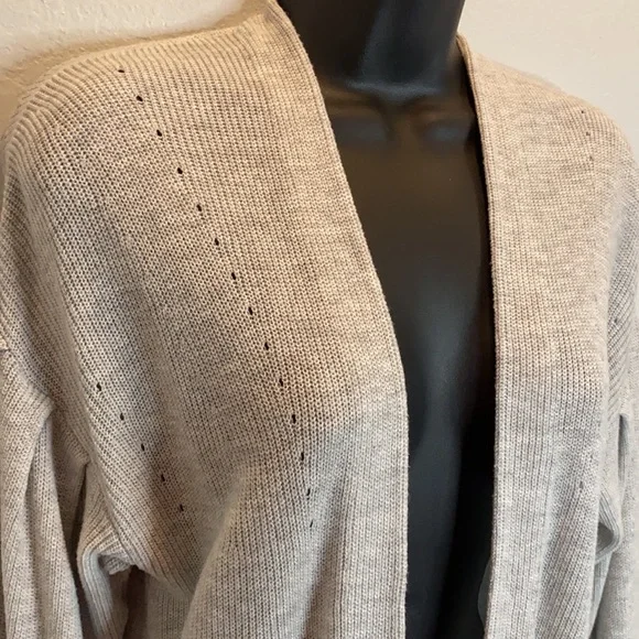 Express long puff sleeve cardigan - Picture 3 of 11